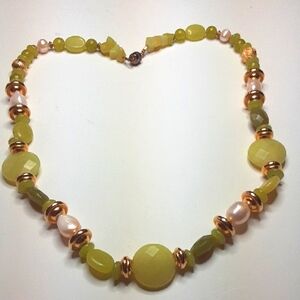 Elegant Green and Gold Semi Precious Beaded Necklace